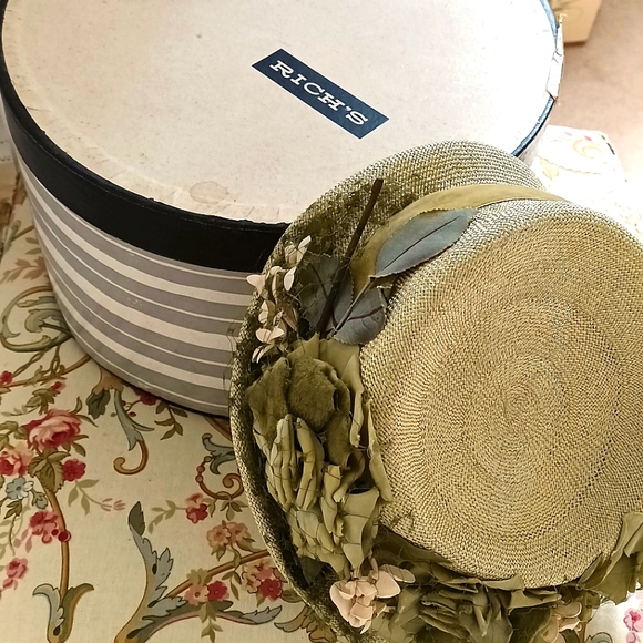 STUNNING VTG "ELIZABETH" RICH'S INC. HAT! - Picture 13 of 16